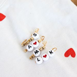 broches personnalisables