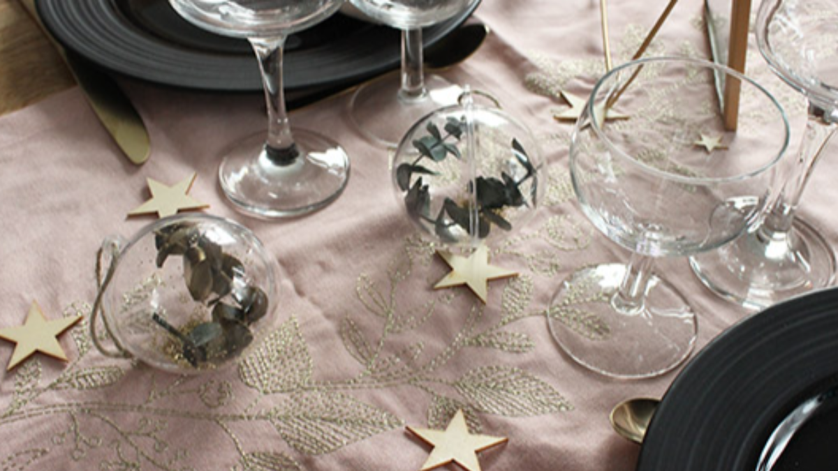 Schema Guaina di Natale fai da te con l'eucalipto Schema Guaina di Natale fai da te con l'eucalipto