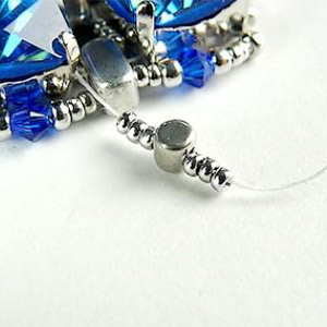 Bracciale Eléonore in perle PureCrystal e perle di vetro di Puca : Tappa 17