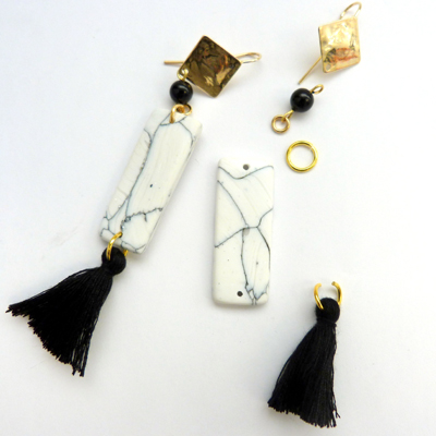 Orecchini in pasta polimerica effetto marmo con nappine : Tappa 3