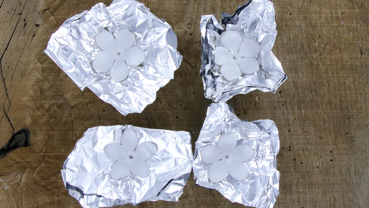 Orecchini a Fiore in Cernit Metallico : Tappa 3 Orecchini a Fiore in Cernit Metallico : Tappa 3