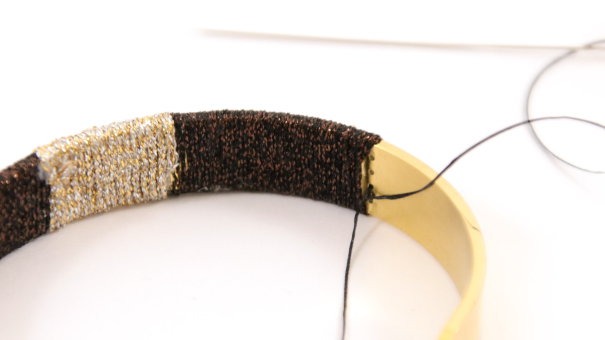 Bracciale chic Miyuki perline e fili d'oro in acciaio inossidabile lucido : Tappa 4