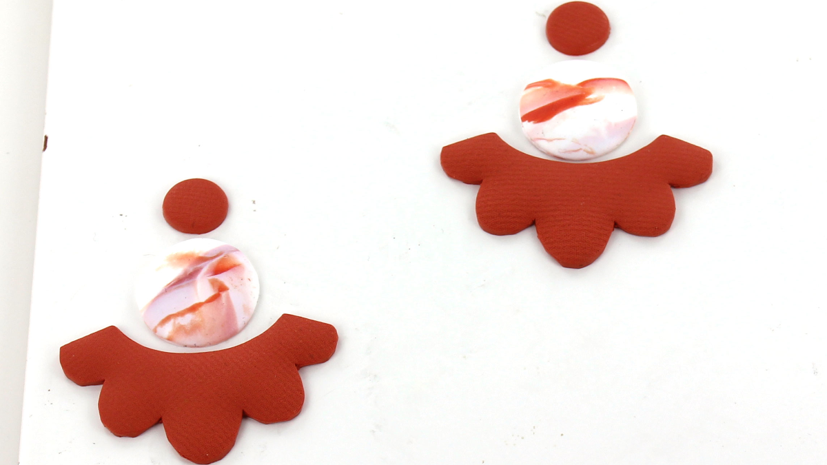 Orecchini a forma di fiore Perles e Co : Tappa 9