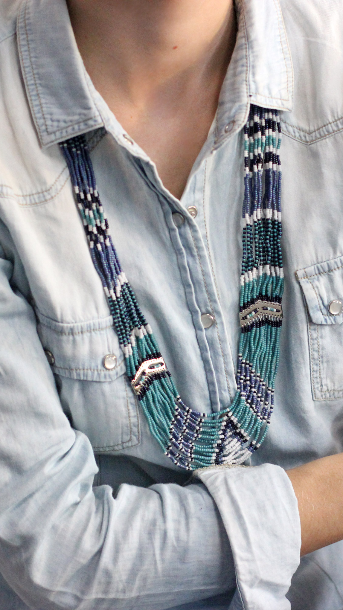 Schema Collana lunga a più fili con perle di semi miyuki blu e turchese