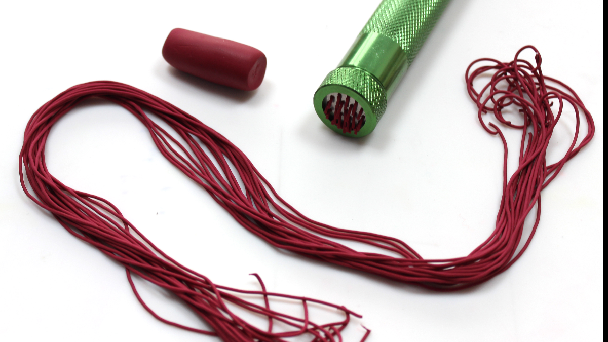 Orecchini in filato polimerico testurizzato : Tappa 1 Orecchini in filato polimerico testurizzato : Tappa 1