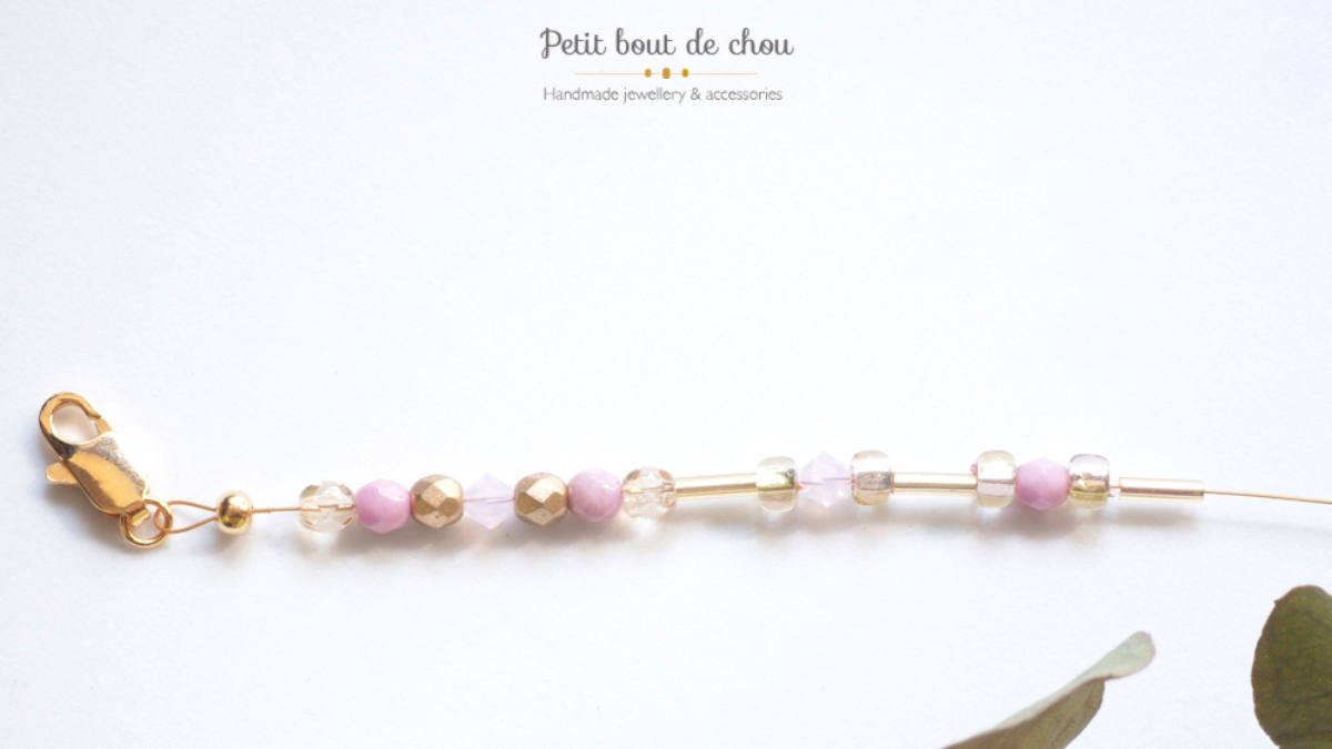 Catena di maschere di perline fai da te 3 in 1 : Tappa 4 Catena di maschere di perline fai da te 3 in 1 : Tappa 4