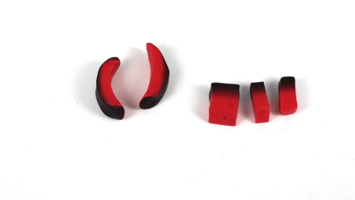 Orecchini in argilla polimerica con canna rosa : Tappa 11 Orecchini in argilla polimerica con canna rosa : Tappa 11