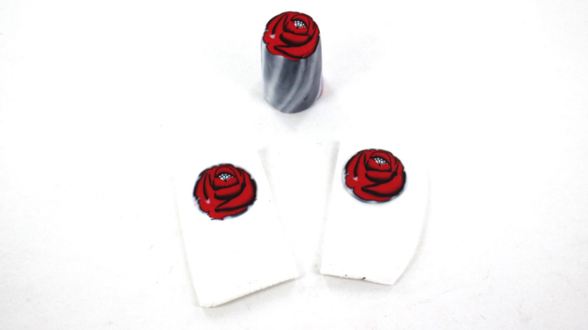 Orecchini in argilla polimerica con canna rosa : Tappa 20 Orecchini in argilla polimerica con canna rosa : Tappa 20