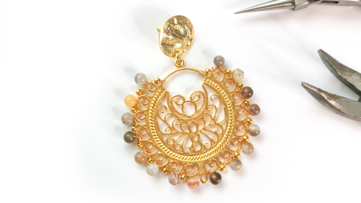 Orecchini Gipsy in oro con tutorial sulle agate del Botswana : Tappa 2