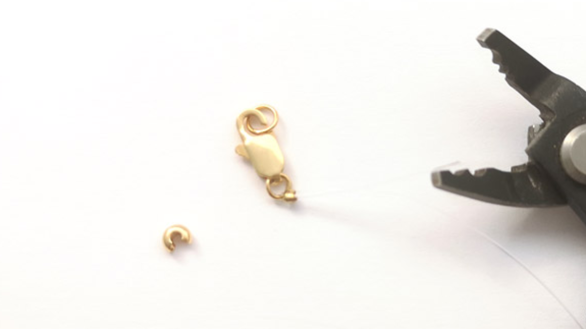 DIY Collana di pietre semi-preziose Agate e ciondolo in madreperla : Tappa 1 DIY Collana di pietre semi-preziose Agate e ciondolo in madreperla : Tappa 1