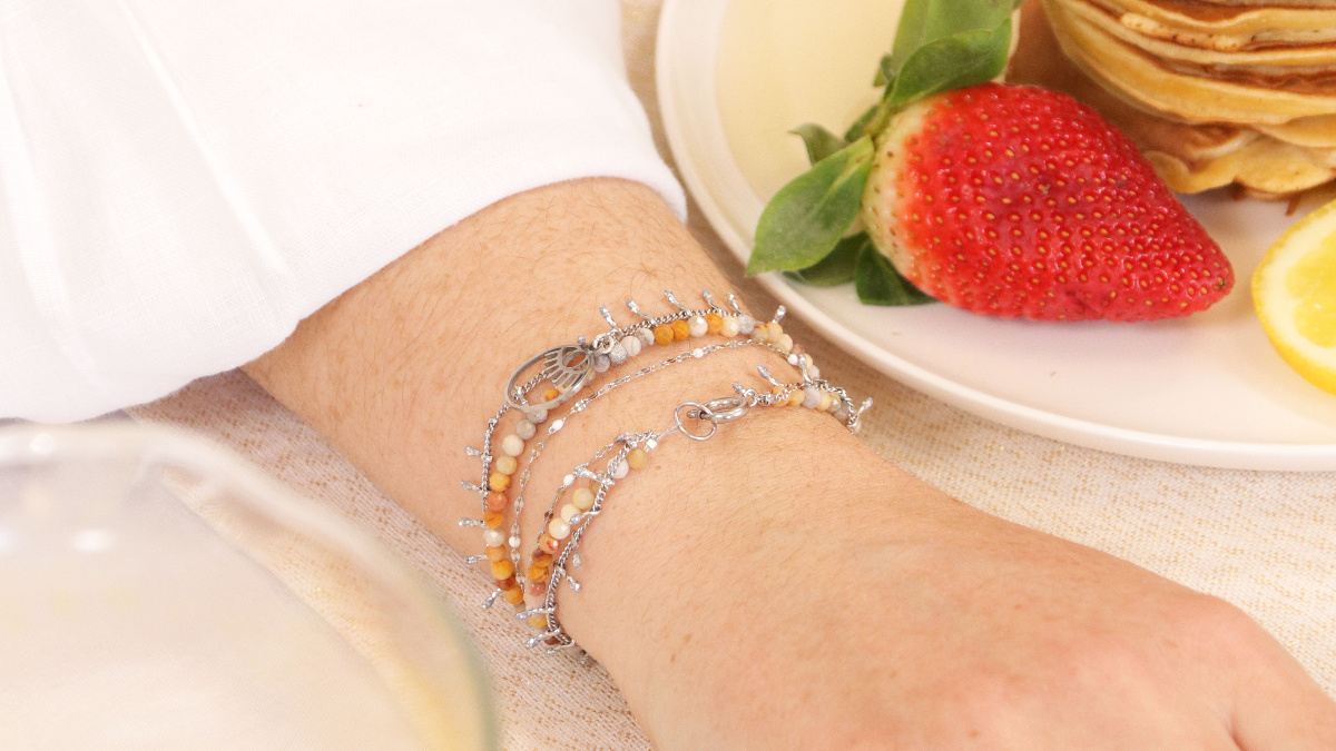 Schema Bracciale multirang in acciaio inossidabile con pietre preziose Schema Bracciale multirang in acciaio inossidabile con pietre preziose