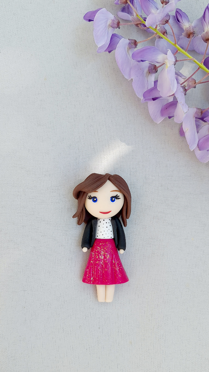 Schema Figurina di bambola in argilla polimerica fai da te Schema Figurina di bambola in argilla polimerica fai da te