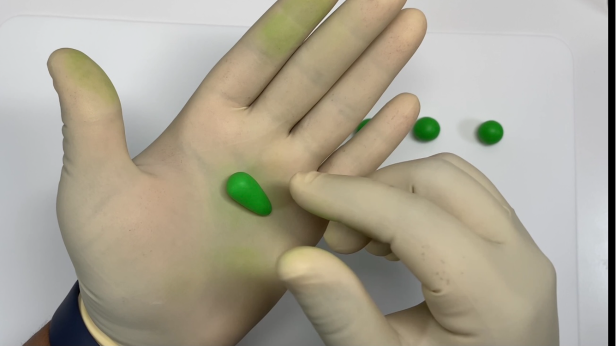 3 idee fai da te per riciclare i tuoi barattoli con l'argilla polimerica : Tappa 2