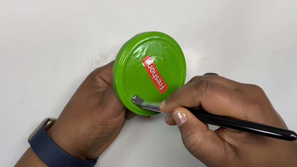 3 idee fai da te per riciclare i tuoi barattoli con l'argilla polimerica : Tappa 26