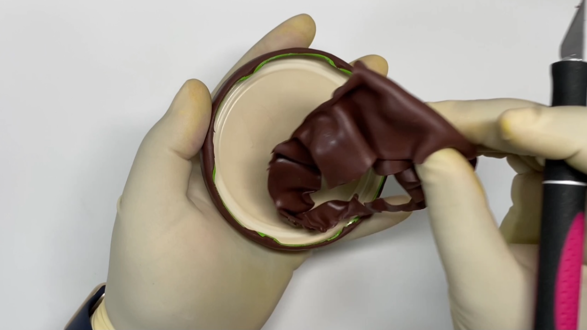 3 idee fai da te per riciclare i tuoi barattoli con l'argilla polimerica : Tappa 28