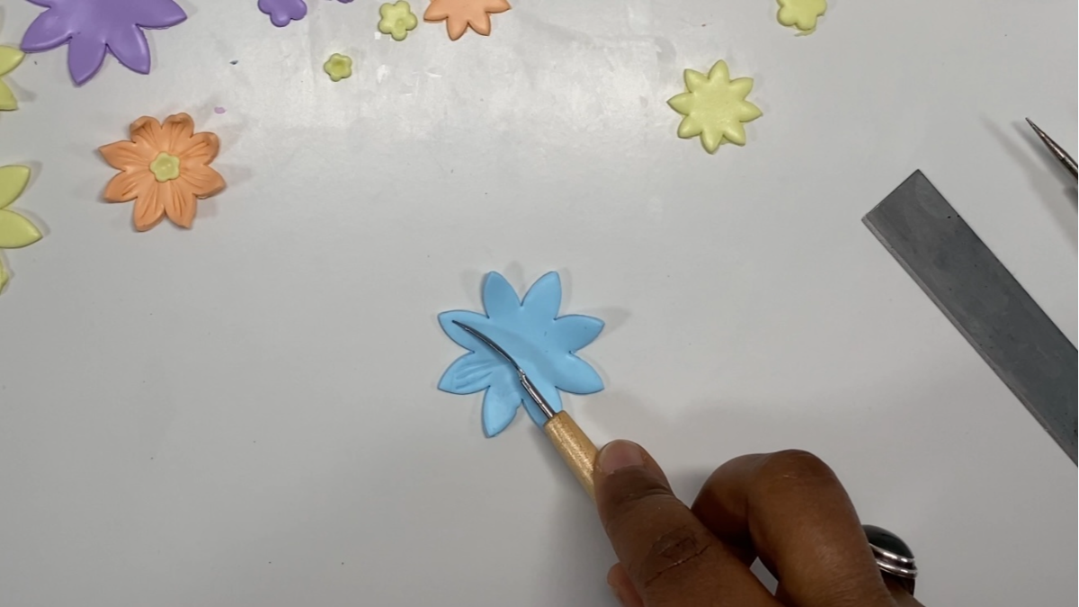 3 idee fai da te per riciclare i tuoi barattoli con l'argilla polimerica : Tappa 52