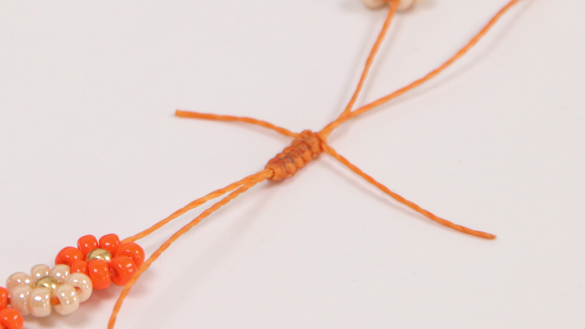 Bracciale a fiori : Tappa 4