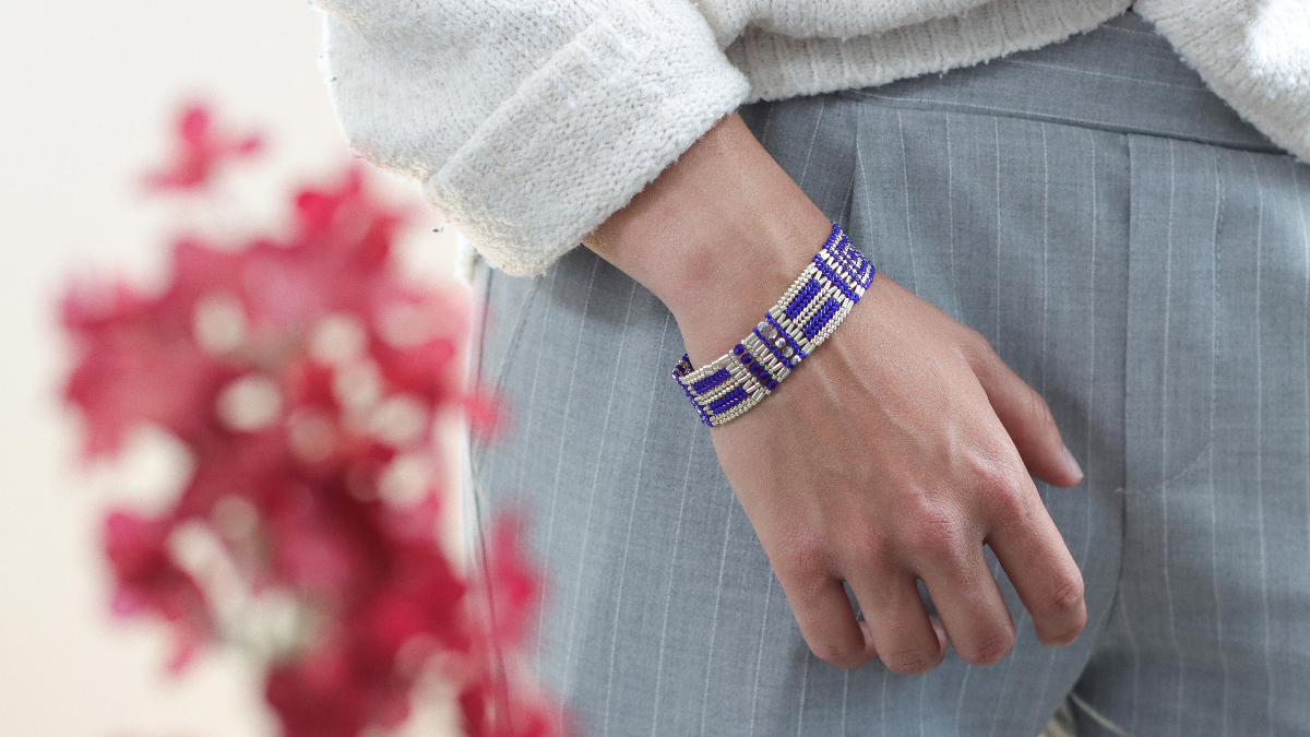 Schema Bracciale fai da te a spina di pesce e brickstitch con perline bugle e Miyuki Delicas 11/0