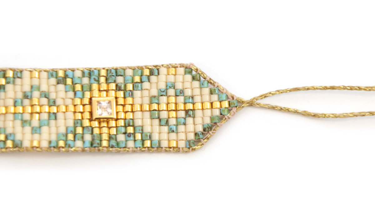 Miyuki Delicas 10 Griglia di tessitura a telaio con intarsio di strass : Tappa 14