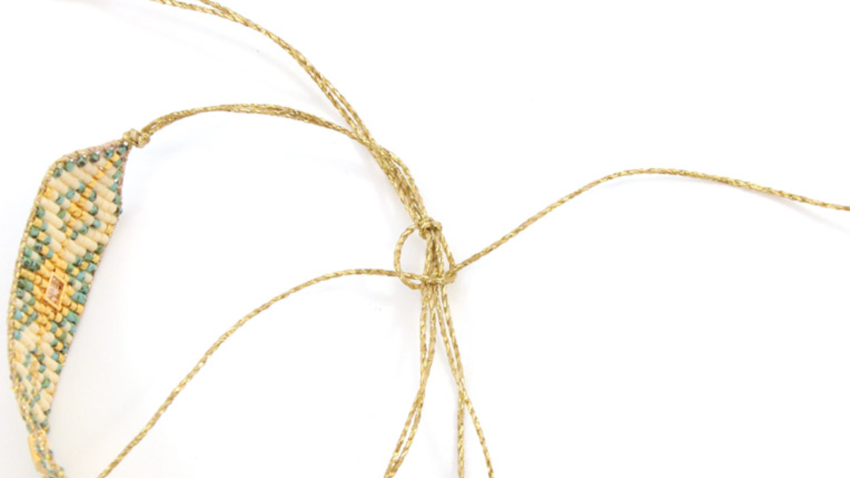 Miyuki Delicas 10 Griglia di tessitura a telaio con intarsio di strass : Tappa 17