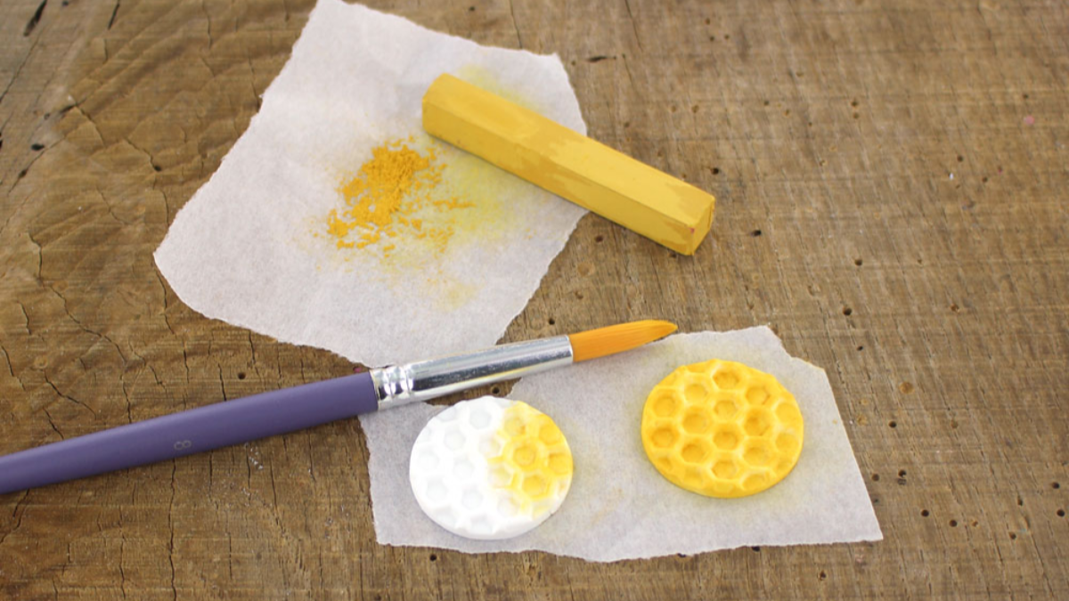 Orecchini a nido d'ape con Fimo liquido : Tappa 3 Orecchini a nido d'ape con Fimo liquido : Tappa 3