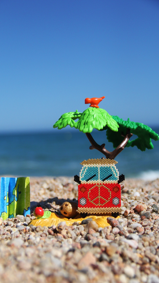 Schema Tessitura Van in brickstitch con perline Miyuki Delicas 11/0