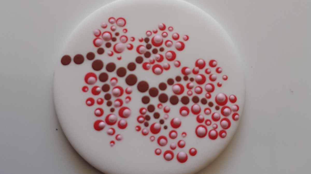 Ciondolo fai da te in argilla polimerica e tecnica di punteggiatura del design dei fiori : Tappa 13 Ciondolo fai da te in argilla polimerica e tecnica di punteggiatura del design dei fiori : Tappa 13