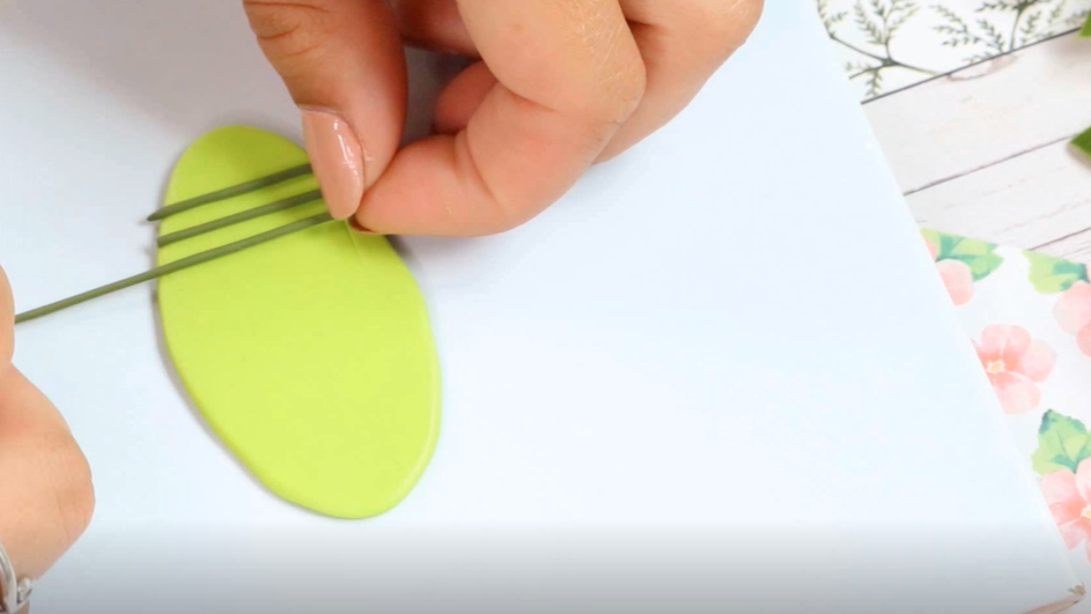 Orecchini anguria in argilla polimerica : Tappa 5 Orecchini anguria in argilla polimerica : Tappa 5