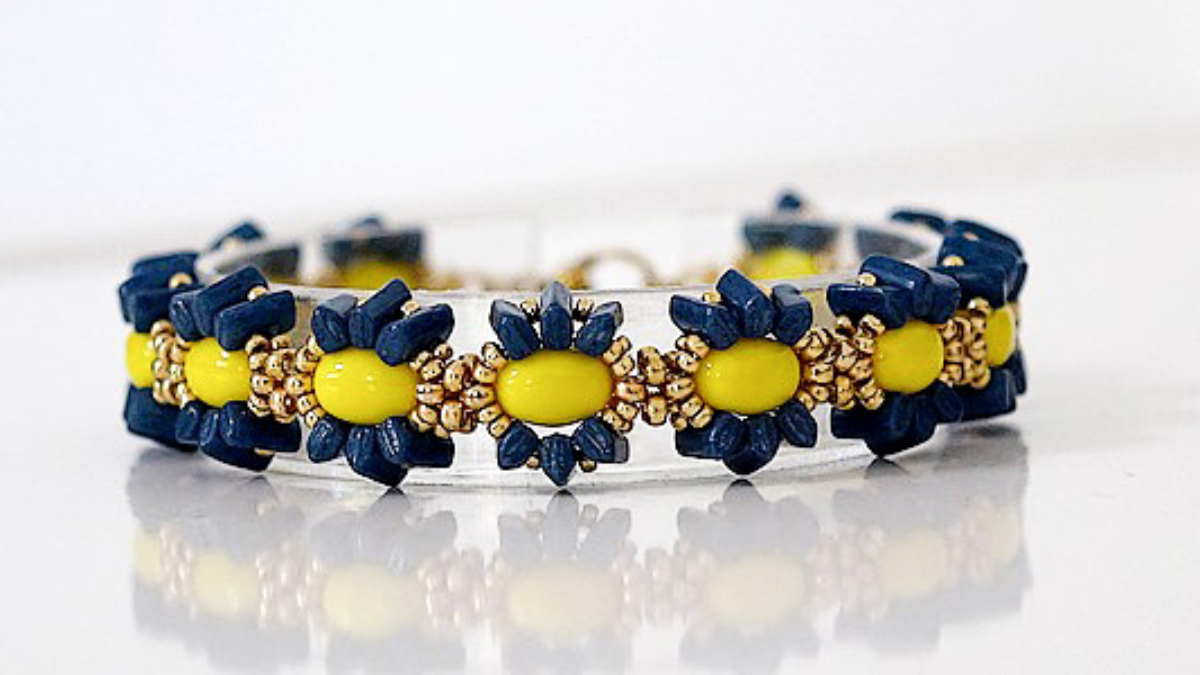 Bracciale Oriana con perle di vetro Samos e Piros di Puca Bracciale Oriana con perle di vetro Samos e Piros di Puca