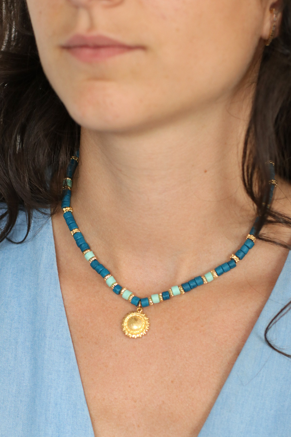 Schema Collana fai da te di perline heishi in ceramica turchese