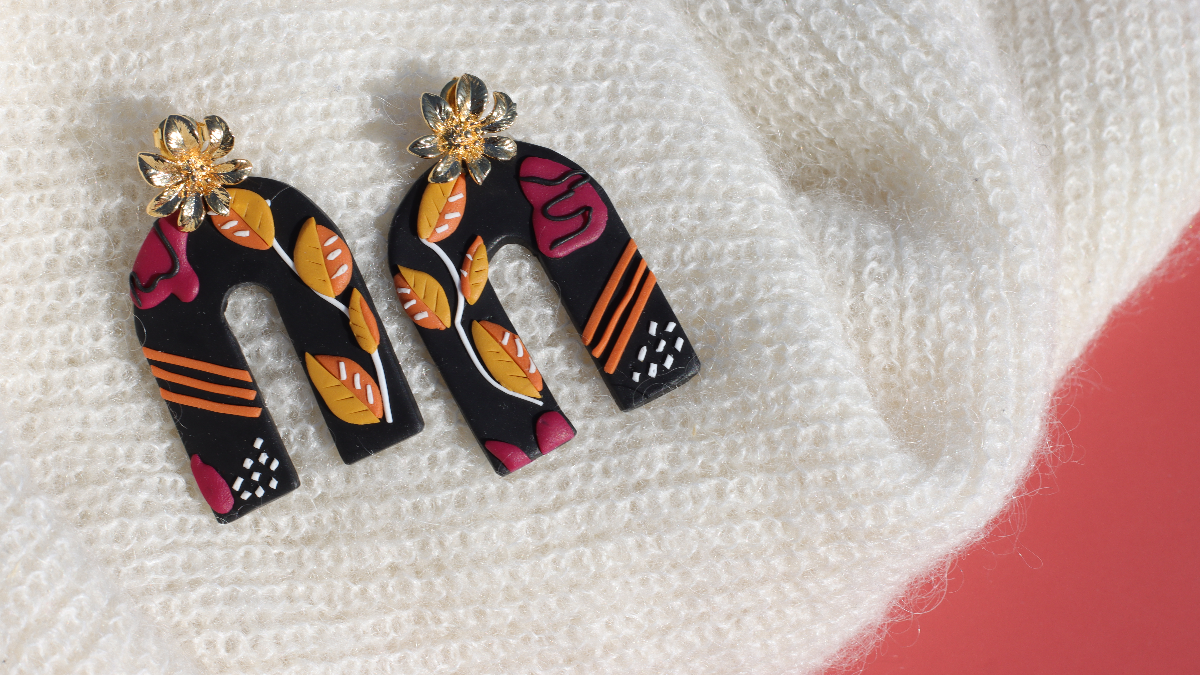 Orecchini tecnica a lastre polimeriche