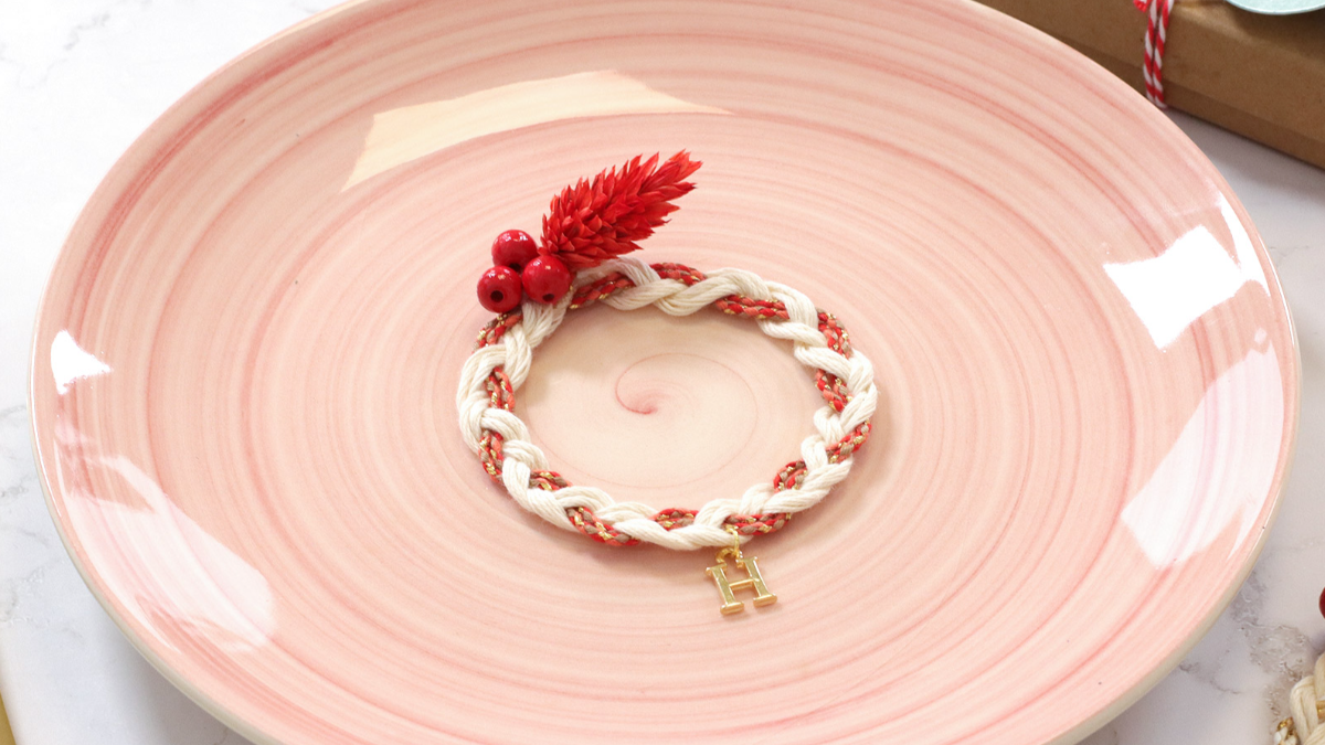 DIY Easy Deco Christmas Wreath Rope Bookmark DIY Easy Deco Christmas Wreath Rope Bookmark