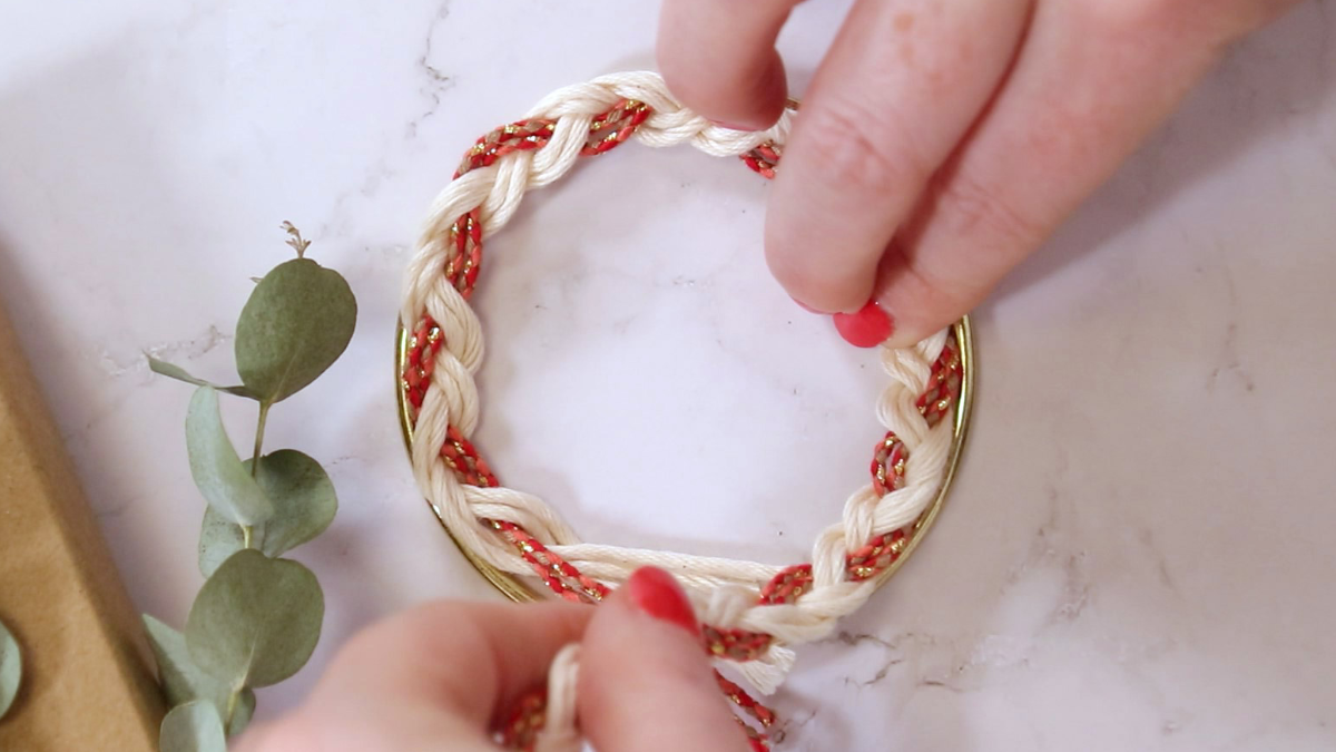 DIY Easy Deco Christmas Wreath Rope Bookmark : Tappa 7