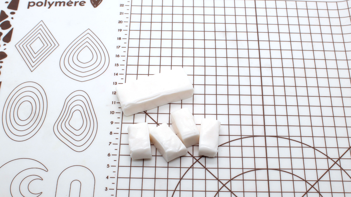 Bracciale di perline curve in argilla polimerica : Tappa 1