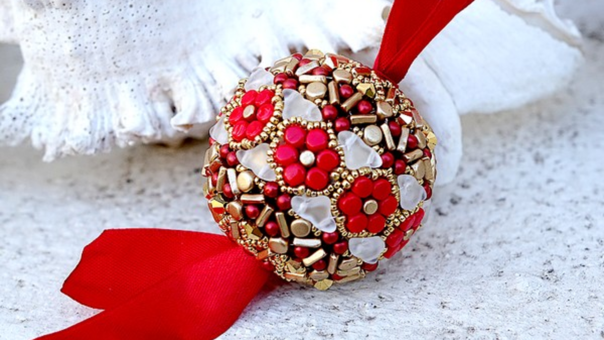 DIY Bead Christmas Bauble Kalos, Helios e Piros di Puca