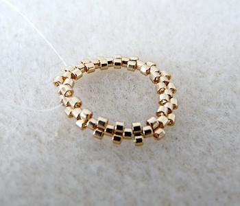 Orecchini in perle Arcos® e perle PureCrystal di Puca® - Puca : Tappa 2 Orecchini in perle Arcos® e perle PureCrystal di Puca® - Puca : Tappa 2