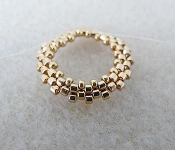 Orecchini in perle Arcos® e perle PureCrystal di Puca® - Puca : Tappa 3 Orecchini in perle Arcos® e perle PureCrystal di Puca® - Puca : Tappa 3