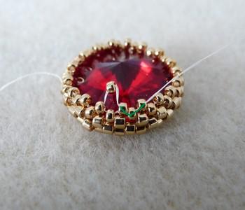 Orecchini in perle Arcos® e perle PureCrystal di Puca® - Puca : Tappa 8 Orecchini in perle Arcos® e perle PureCrystal di Puca® - Puca : Tappa 8