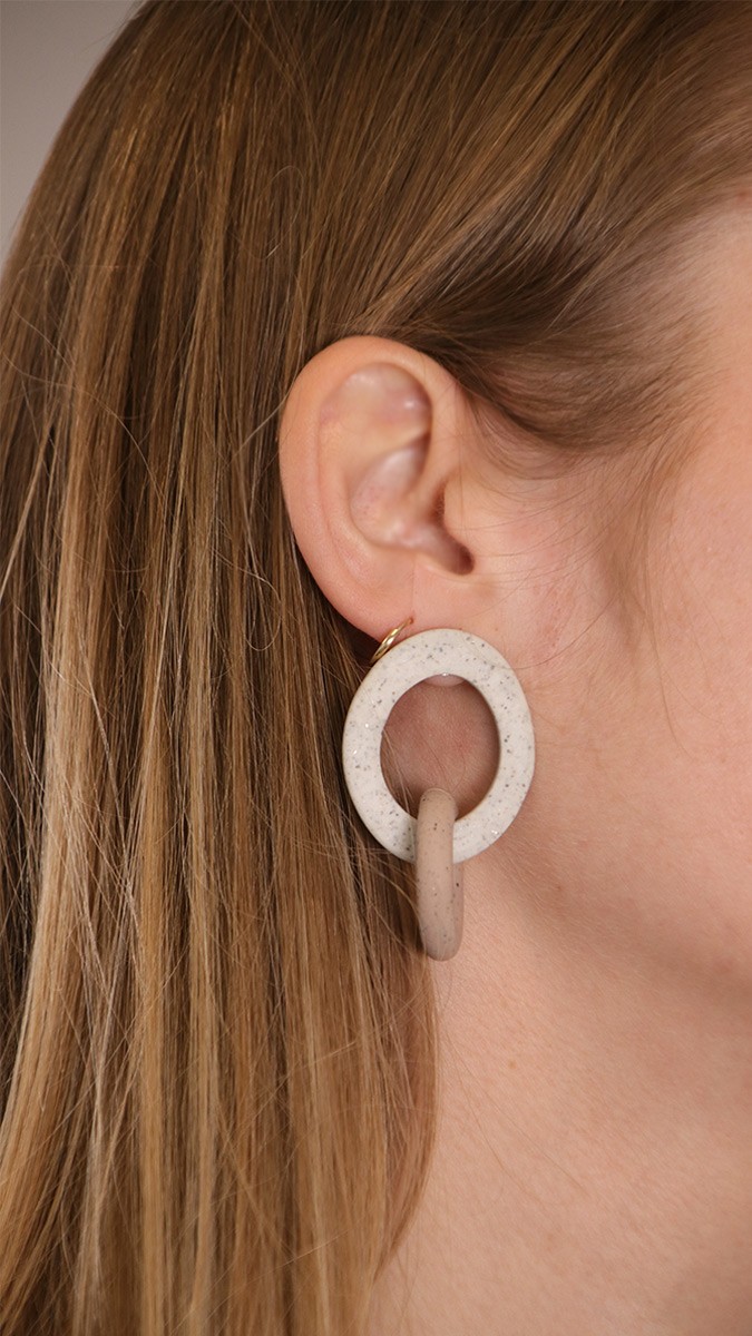 Orecchini a maglie intercambiabili in argilla polimerica