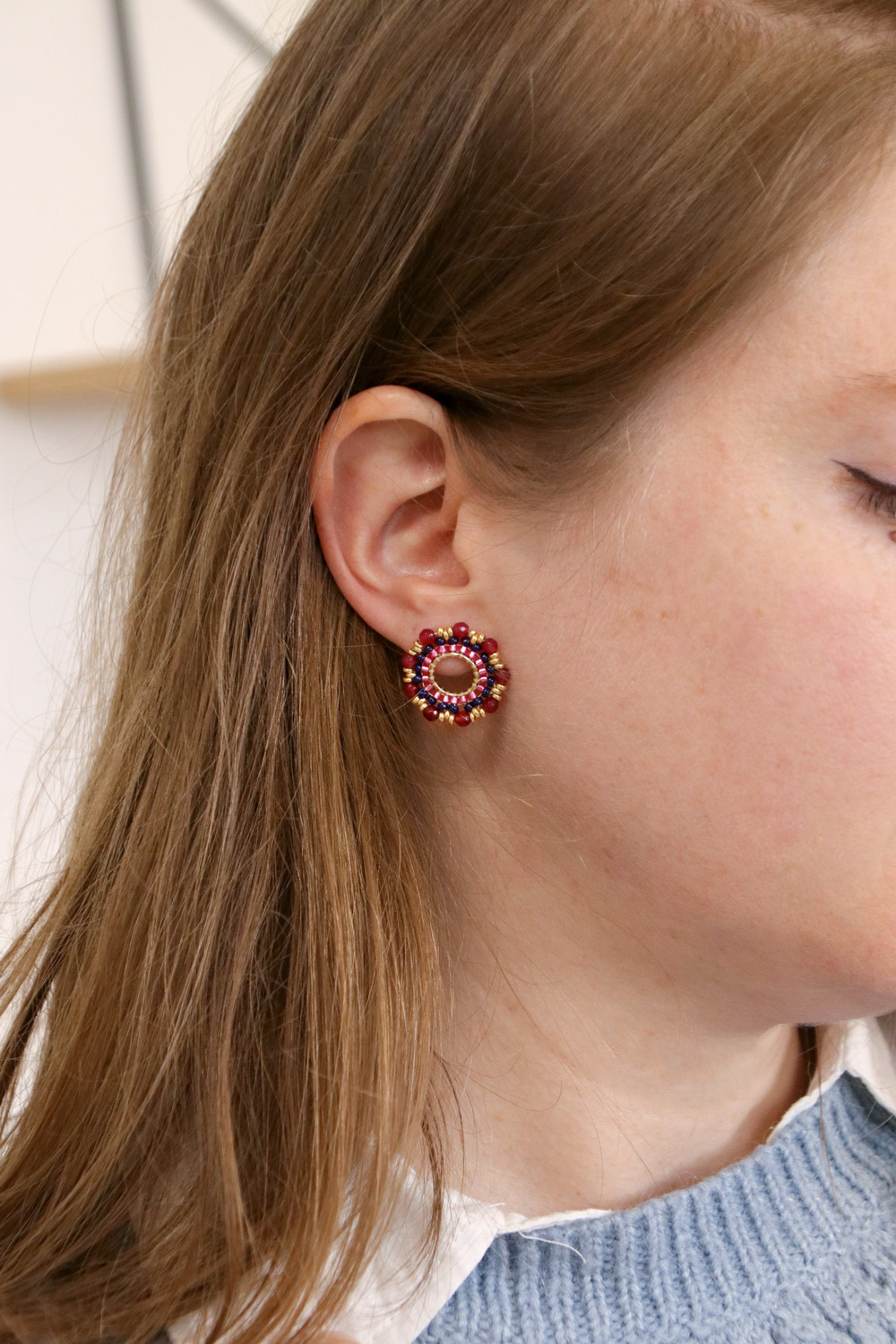 Orecchini a cerchio con perle e pietre preziose Miyuki