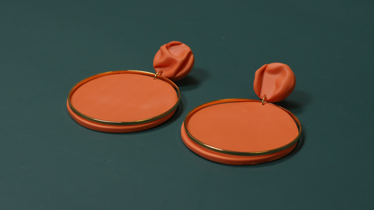 Boucles d'oreilles XL en pâte polymère FIMO effet plissé Boucles d'oreilles XL en pâte polymère FIMO effet plissé