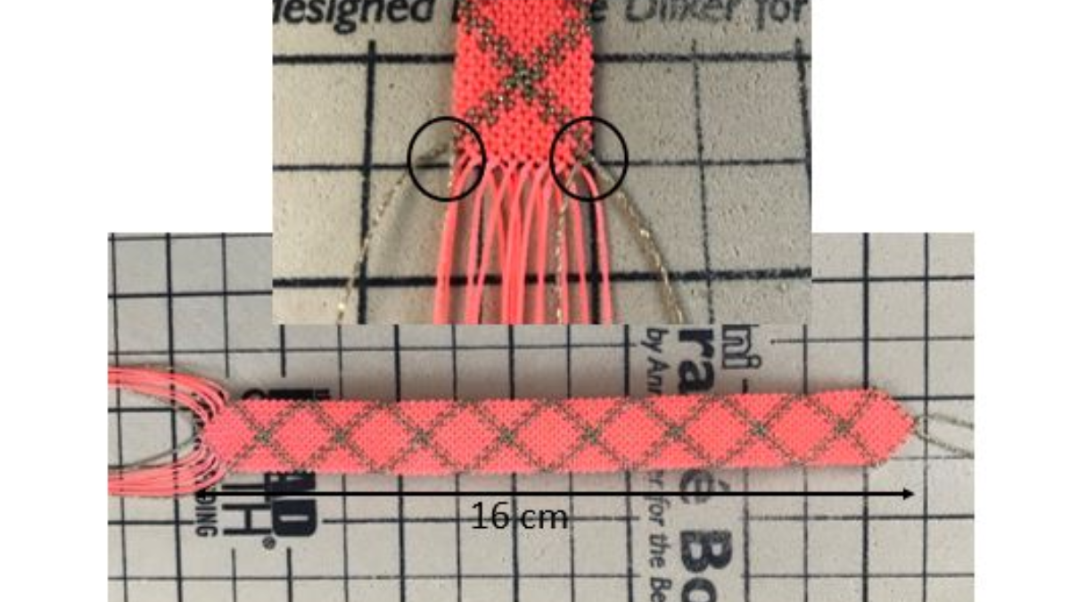 Braccialetti a tinta unita o fantasia in micro macramè con filo cerato Linhasita : Tappa 13