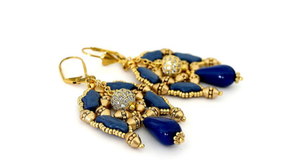 Schema Orecchini K'adore con perle di vetro Delos, Konos e Kalos di Puca et Rocailles Miyuki