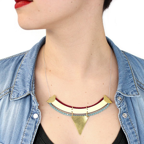 Schema Collana pettorale in legno e top PureCrystal Pacific Opal etnica ispirazione chic