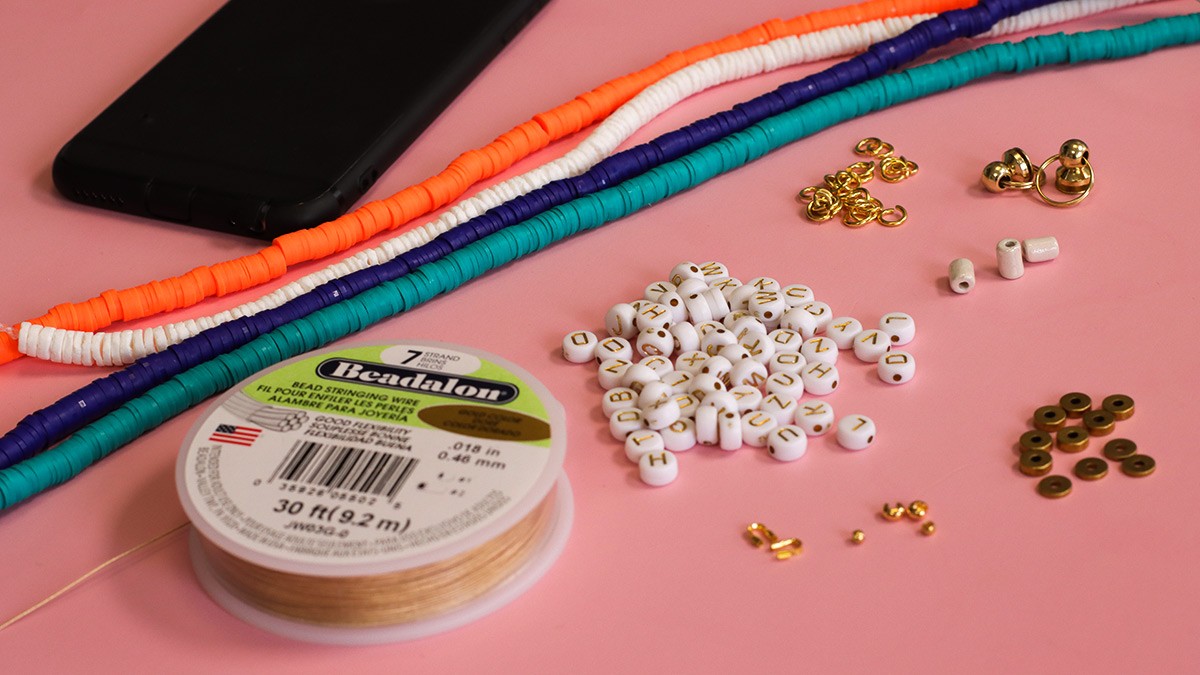 Gioiello telefonico con rivetto : Tappa 1