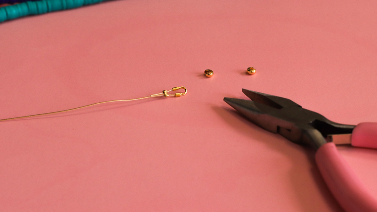 Gioiello telefonico con rivetto : Tappa 3