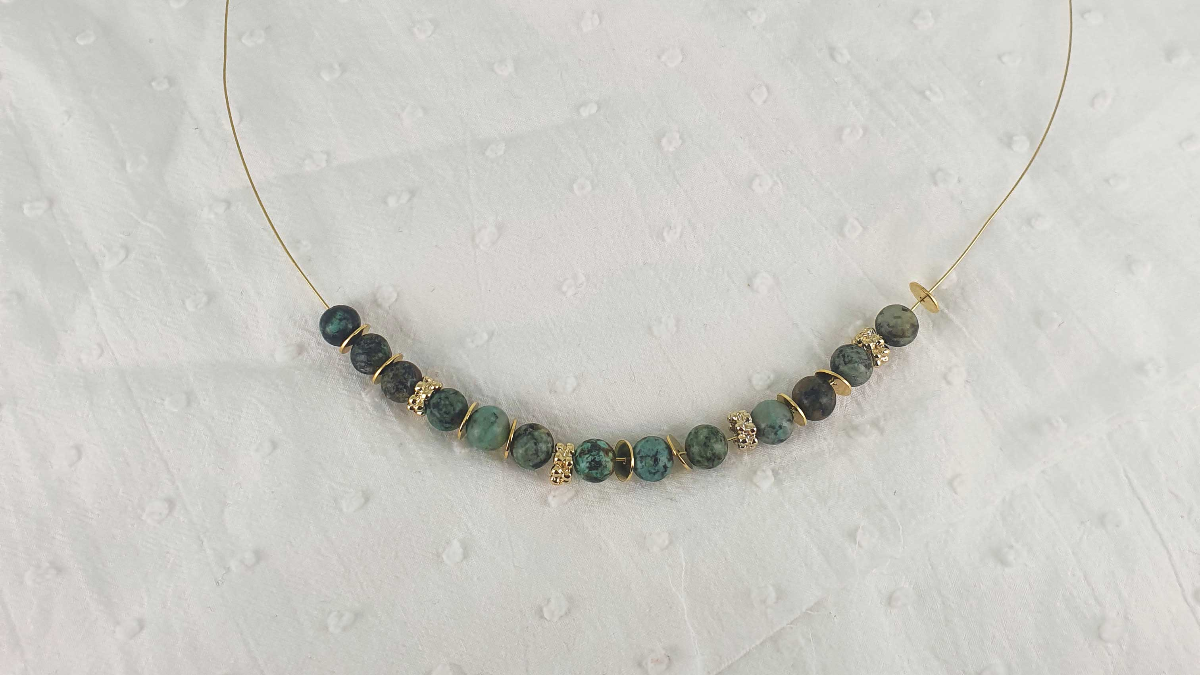 Originali orecchini a doppio cerchio con pietre preziose : Tappa 1