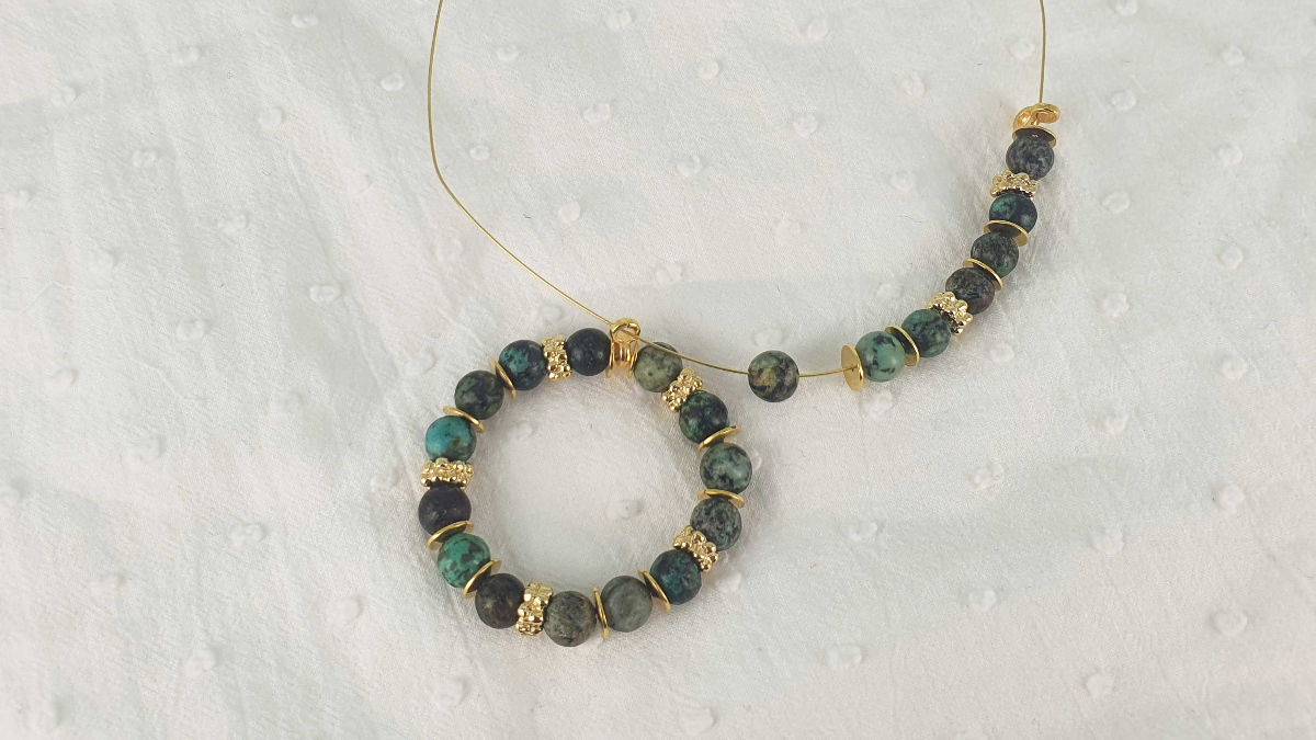 Originali orecchini a doppio cerchio con pietre preziose : Tappa 3