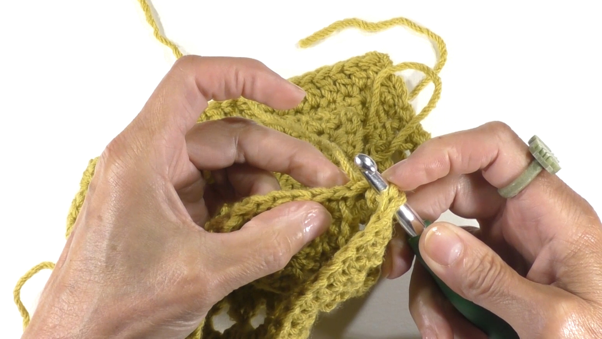 Borsa della nonna fai da te con filo di cotone riciclato Nova Vita : Tappa 12