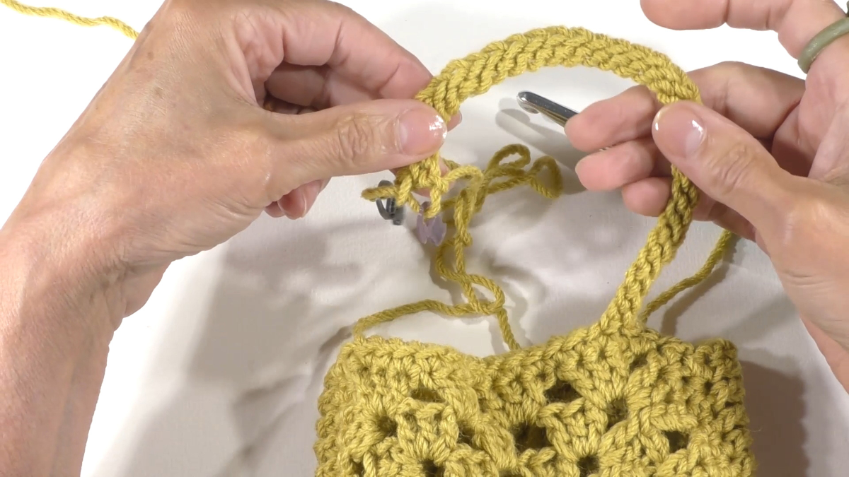 Borsa della nonna fai da te con filo di cotone riciclato Nova Vita : Tappa 18